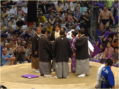 大相撲名古屋場所